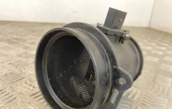 Audi A4 S4 B7 8E 8H Mass air flow meter 059906461K