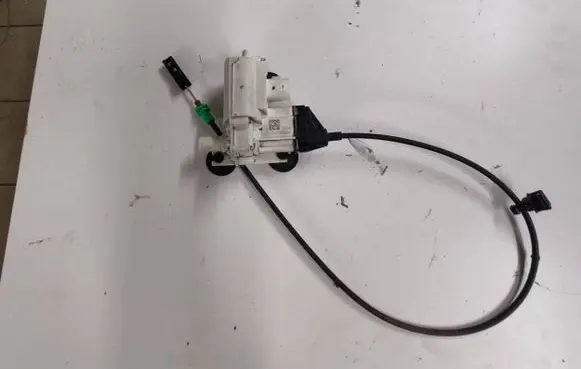 Mercedes-Benz S W222 Rear door soft close latching motor A2227601600 13326