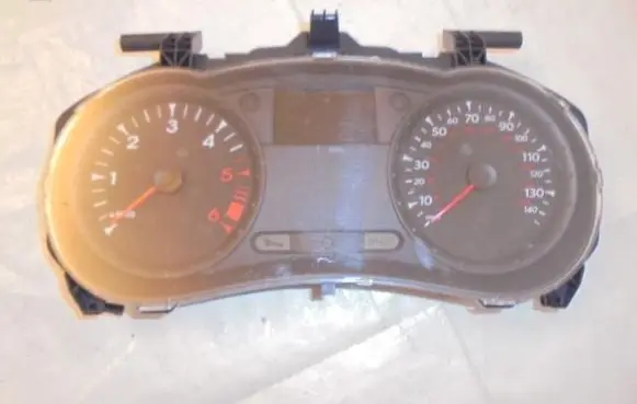 Renault Laguna III Speedometer (instrument cluster) 8200820998