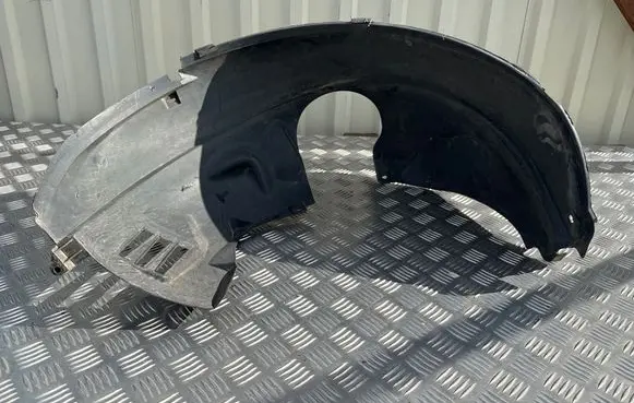 Ford Fusion Front wheel arch liner splash guards