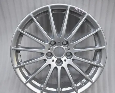 Jaguar F-Pace R18 alloy rim 
