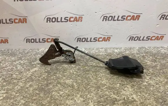 Opel Meriva A Engine bonnet (hood) release handle 9226174 13214340