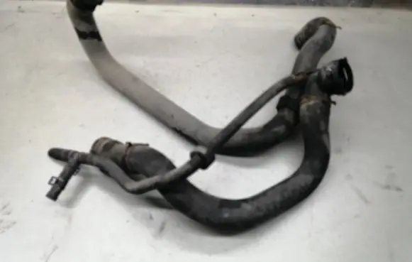 Volkswagen PASSAT B6 Engine coolant pipe/hose 1K0122291BA 3B0122291C