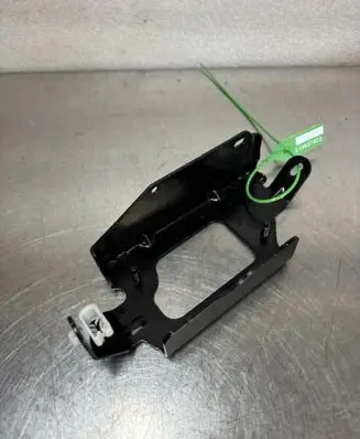 Renault Trafic III (X82) Fender mounting bracket 227A81927R