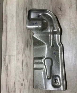 Toyota Hilux VIII Heat shield in engine bay 