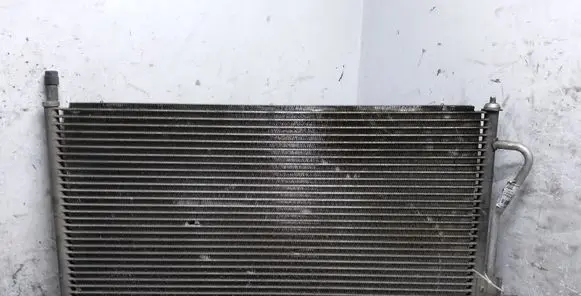 A/C cooling radiator (condenser)