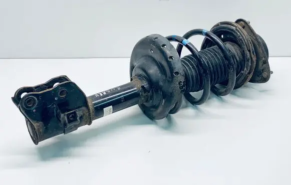 Subaru Forester SH Front shock absorber with coil spring 20310SC100 20330SC070 20320FG001