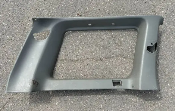 Nissan Patrol Y61 Trunk/boot side trim panel 84941VB000