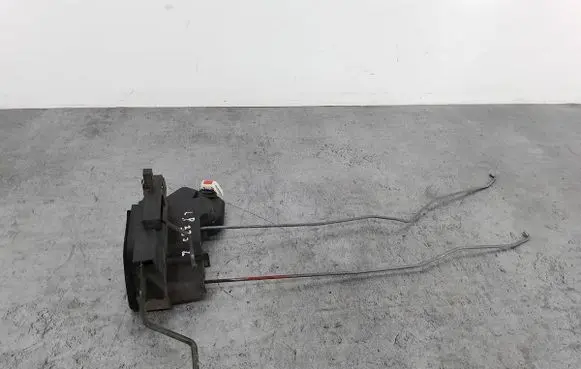 Hyundai Matrix Front door lock 