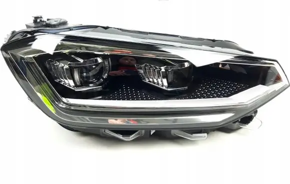 Volkswagen Golf Sportsvan Headlight/headlamp 517941060A 8V0907399B