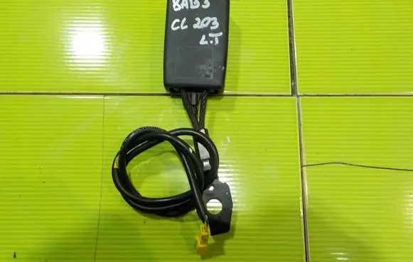 Mercedes-Benz CLC CL203 Front seatbelt A2038602669 8AB3