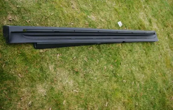 Mercedes-Benz ML W166 Front sill trim cover