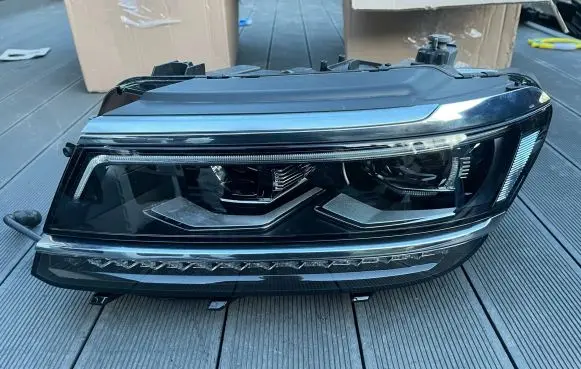 Volkswagen Tiguan Headlight/headlamp 5NB941081A 030110123500