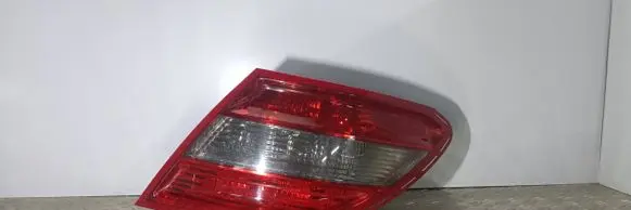 Mercedes-Benz C W204 Rear/tail lights 2048203064
