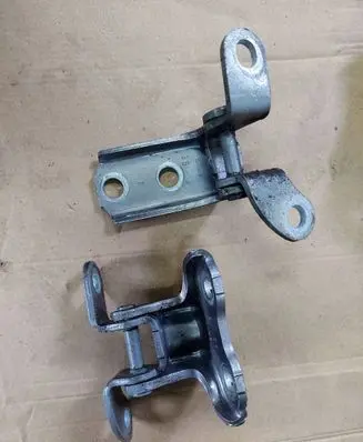 Toyota Auris E180 Rear door hinge set 