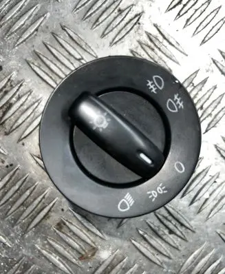 Volkswagen Jetta V Light switch 1K0941431Q 04068503