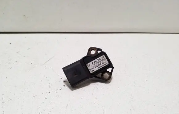 Audi TT TTS Mk2 Air pressure sensor 0281002401 038906051C
