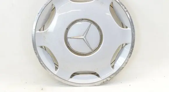Mercedes-Benz E W124 R15 wheel hub/cap/trim 1244011424