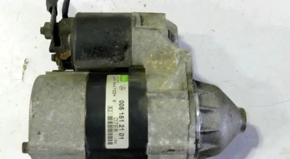 Mercedes-Benz A W169 Starter motor 0051512101