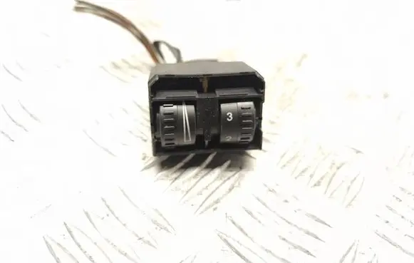 Volkswagen Caddy Headlight level height control switch 2K0941333B