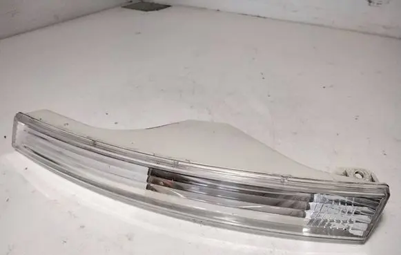 Volkswagen PASSAT B6 Front indicator light 3C0953041H