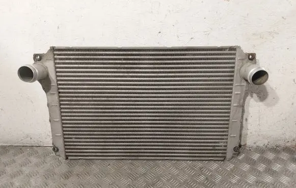 Toyota Avensis T250 Intercooler radiator 179400R010 JD1271002220