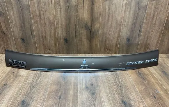 Mitsubishi Eclipse Cross Trunk door license plate light bar 5817A275ZZ