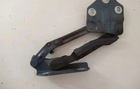 Volkswagen Caddy Engine bonnet/hood hinges 1T0823302