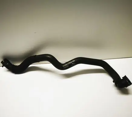 Jaguar XJ X351 Engine coolant pipe/hose 9X237752AD 9X237752