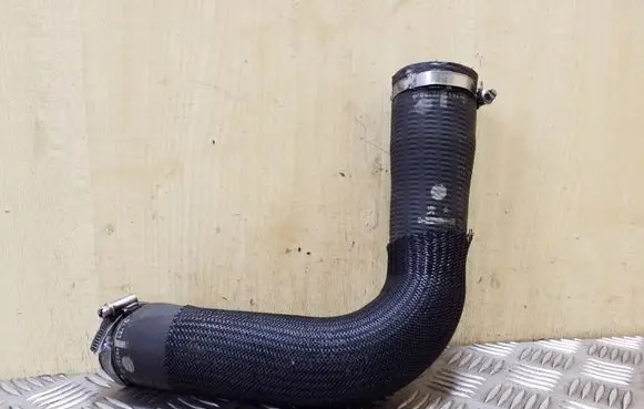 Peugeot 208 Intercooler hose/pipe 9675348580