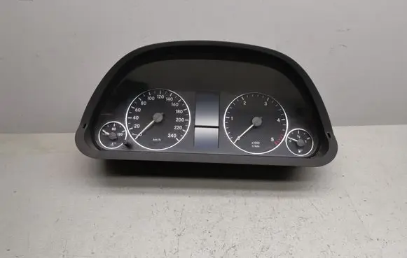 Mercedes-Benz A W169 Speedometer (instrument cluster) 1031098101
