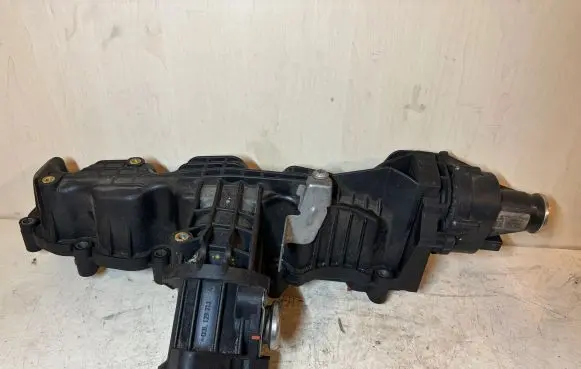 Skoda Octavia Mk3 (5E) Intake manifold 03L129711AQ 03L129086H