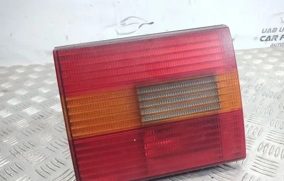 Volkswagen PASSAT B4 Tailgate rear/tail lights 3A9945107