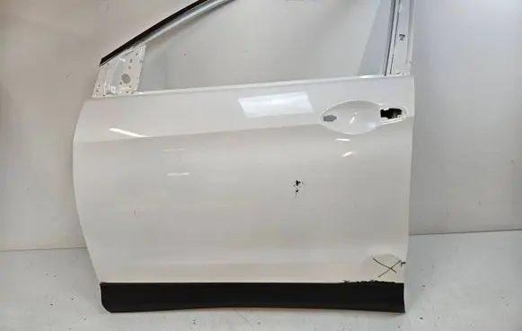 Honda CR-V Front door