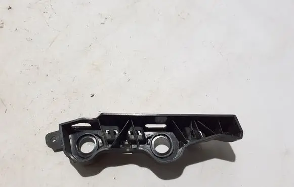 Audi A6 S6 C8 4K Front bumper mounting bracket 4K0807284