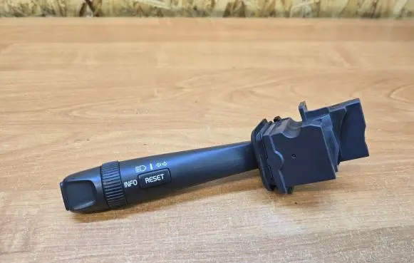 Volvo V70 Indicator stalk