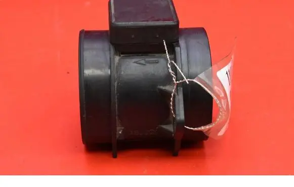 Volvo S40, V40 Mass air flow meter 30611533