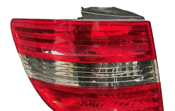 Mercedes-Benz B W245 Rear/tail lights 27520117 1090028
