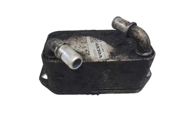 Engine oil radiator