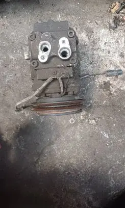KIA Sportage Air conditioning (A/C) compressor (pump) 1204002811 8m0310039