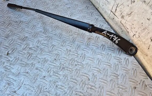 Mercedes-Benz A W176 Front wiper blade arm A1768200044