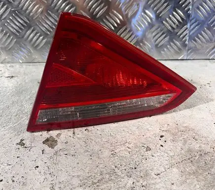 Audi A5 8T 8F Tailgate rear/tail lights 8T0945094