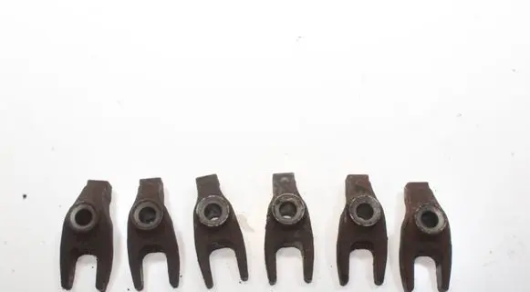 Maserati Ghibli Fuel Injector clamp holder 