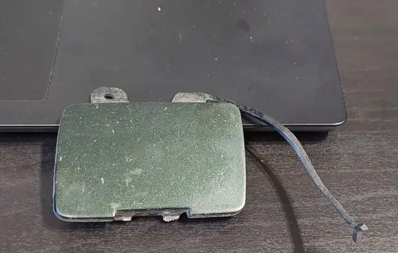 Volvo V70 Front tow hook cap/cover 9190320 2419