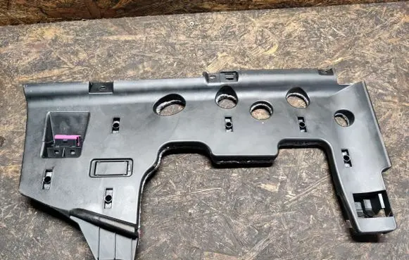 Volkswagen PASSAT B7 Dashboard lower bottom trim panel 3C1863081B