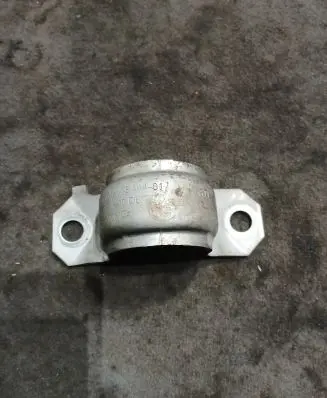 BMW 5 F10 F11 Sway bar bush bracket, front 6775444 119410