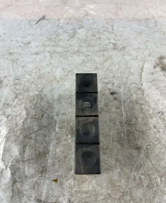 Ford Fusion Windscreen/window heater switch 2S6T18C621AC