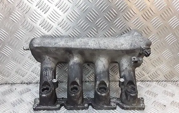 Audi TT Mk1 Intake manifold 06a133223br