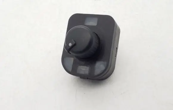 Audi A8 S8 D3 4E Wing mirror switch 8E0959565A