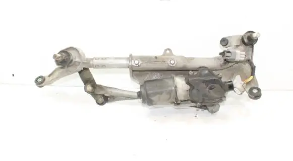 Honda CR-V Front wiper linkage and motor